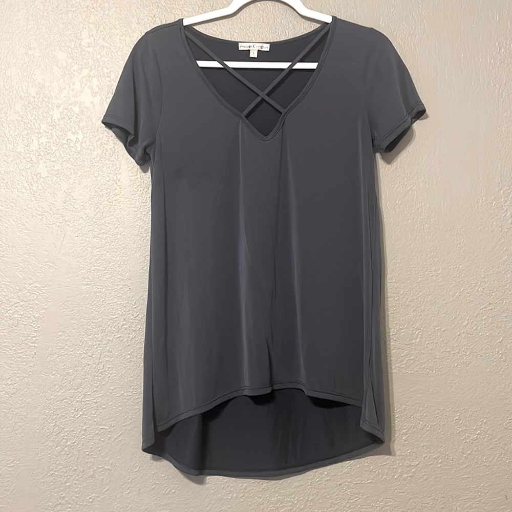 Small Moa Moa Navy Blue T-Shirt
